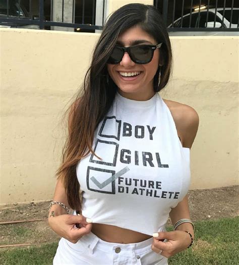 porno xxx de mia khalifa|Vídeos pornôs com Mia Khalifa Em Portugues 